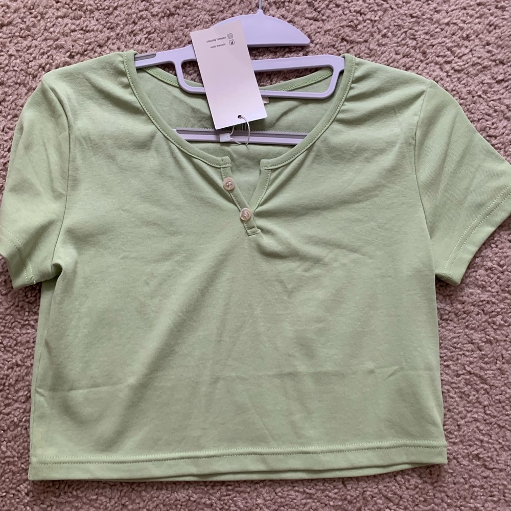 Green Cropped Top